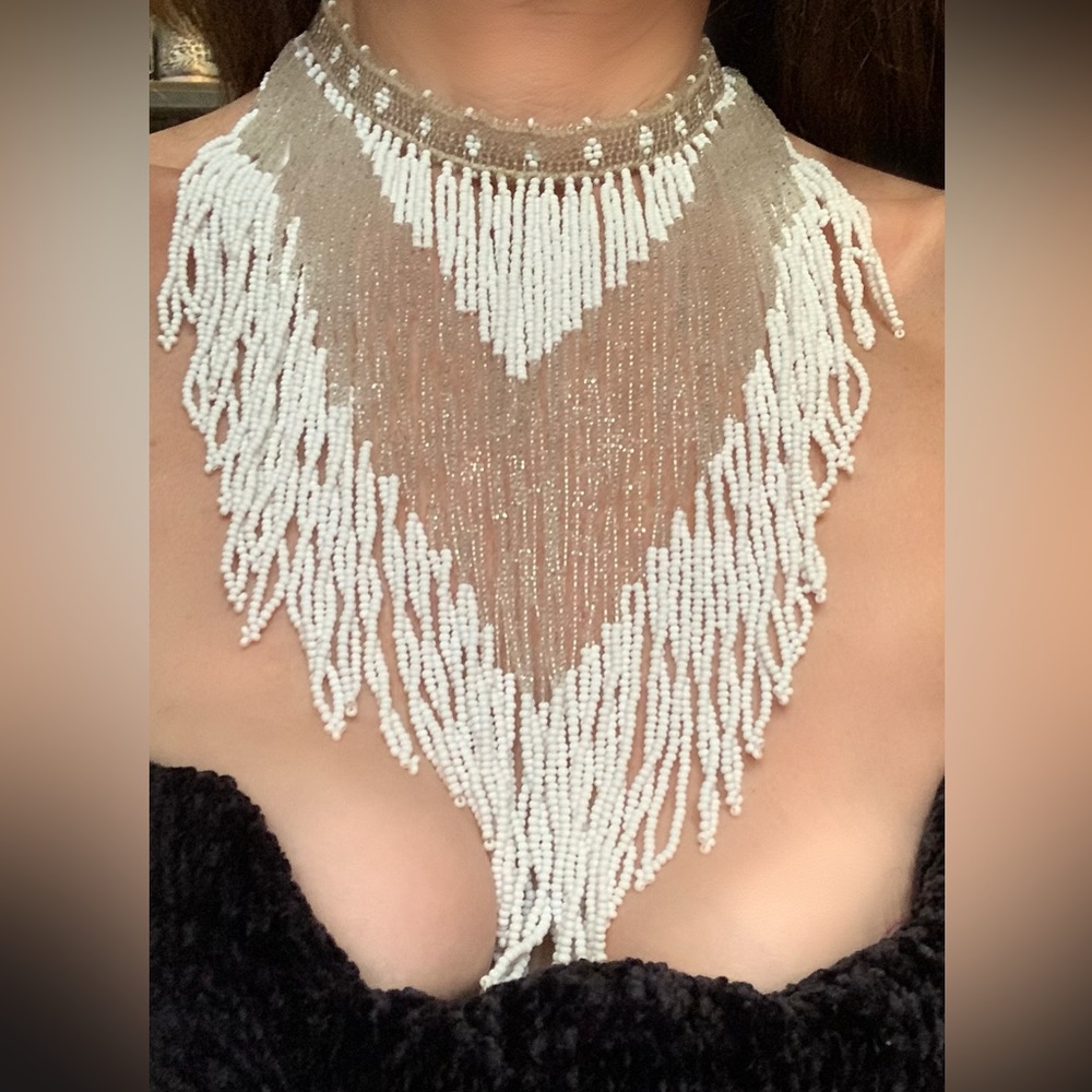 Darlings, This piece is jaw dropping super sexy choker.
